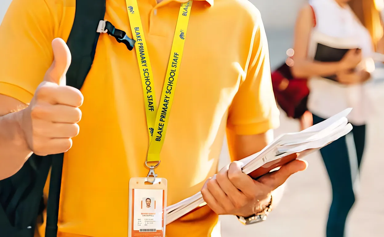 lanyard educacion